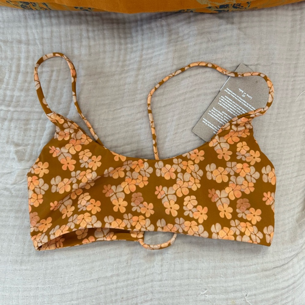 Benoa Babe Top in Lei